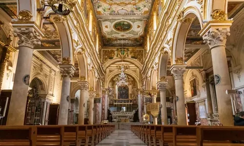 
          Imagem ilustrativa da imagem Cidade italiana promete recompensa aos pais que derem o nome 'Eustachio' ao filho
          