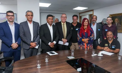 
          Imagem ilustrativa da imagem Comissão da Alepe se reúne com Governo para apresentar demandas da Polícia Civil
          