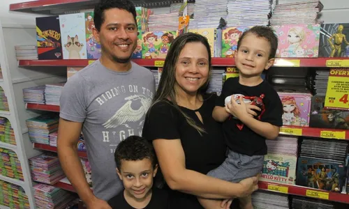 
          Imagem ilustrativa da imagem Confira descontos e promoções na compra de material escolar
          