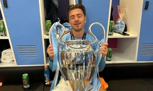 
          Imagem ilustrativa da imagem Conheça Grealish, jogador do City que provocou atletas do Flu no Mundial
          