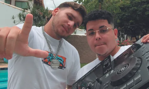 
          Imagem ilustrativa da imagem DJs capixabas agitam folia no Rio
          