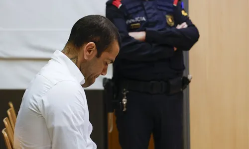 
          Imagem ilustrativa da imagem DNA é compatível com o de Daniel Alves, diz perito em julgamento
          