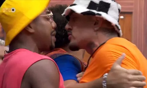 
          Imagem ilustrativa da imagem Davi discute com MC Bin Laden e Lucas durante festa no 'BBB 24': "Calabreso"
          