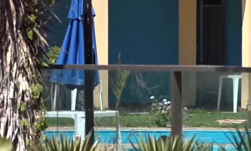 
          Imagem ilustrativa da imagem Dono de restaurante é ameaçado de morte após impedir uso de piscina na Serra
          