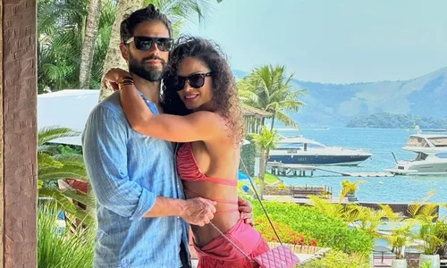 
          Imagem ilustrativa da imagem Duda Nagle, ex de Sabrina Sato, assume 1º relacionamento após divórcio
          