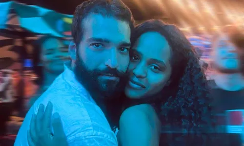 
          Imagem ilustrativa da imagem Duda Santos nega romance com Humberto Carrão após rumores de affair
          