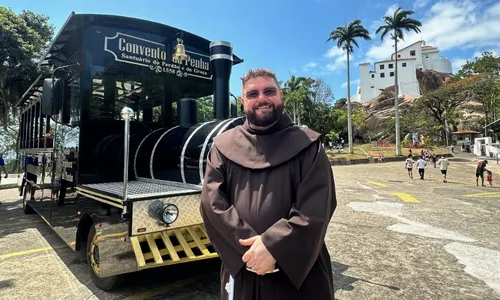 
          Imagem ilustrativa da imagem Eliana Ribeiro vai fazer show na Festa da Penha 2024
          