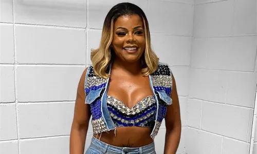 
          Imagem ilustrativa da imagem 'Enterrei seis, mas não fui mulher, fui amante', diz Tati Quebra Barraco sobre ex
          