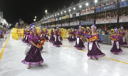 
          Imagem ilustrativa da imagem Escolas do Grupo Especial desfilam neste sábado
          