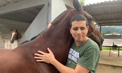 
          Imagem ilustrativa da imagem Estudante com deficiência visual: “Animais me ajudam a enfrentar o preconceito”
          