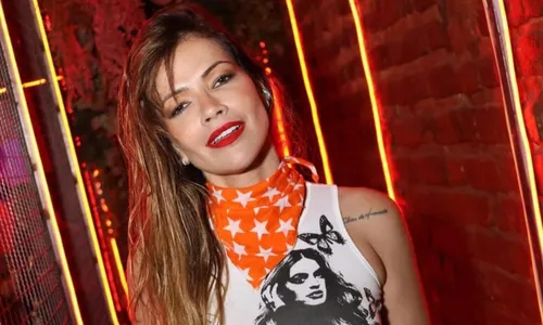 
          Imagem ilustrativa da imagem Ex-BBB Fani Pacheco se endividou para se formar em medicina
          