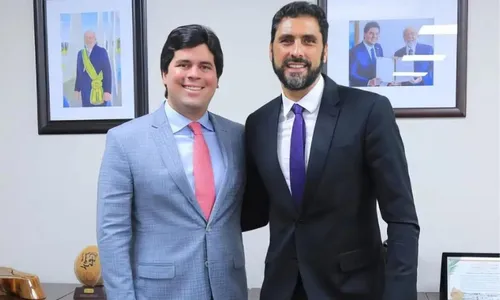 
          Imagem ilustrativa da imagem Ex-Flamengo, Athirson assume Secretaria no Ministério do Esporte
          