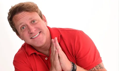 
          Imagem ilustrativa da imagem Ex-ator de 'Malhação' pede emprego nas redes sociais
          