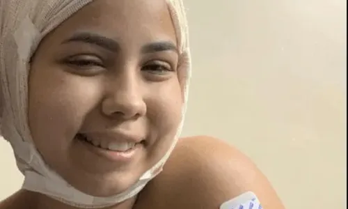 
          Imagem ilustrativa da imagem Família faz rifa para ajudar em recuperação de menina escalpelada em kart
          