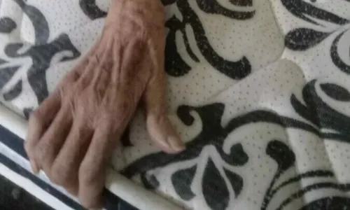 
          Imagem ilustrativa da imagem Filho é preso por explorar e manter os pais idosos em situação precária
          