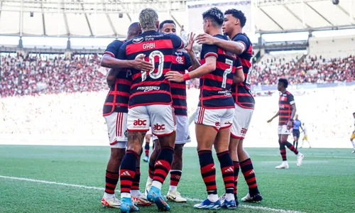 
          Imagem ilustrativa da imagem Flamengo supera Volta Redonda em jogo atrasado do Carioca e recupera 2ª posição
          