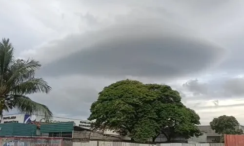 
          Imagem ilustrativa da imagem Formato de nuvem chama a atenção na Serra
          