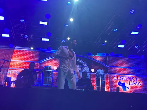 
          Imagem ilustrativa da imagem Gusttavo Lima se declara para Guarapari: "Aqui vivi grande parte da minha vida"
          