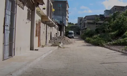 
          Imagem ilustrativa da imagem Homem é amarrado e assassinado a tiros em Vila Velha
          