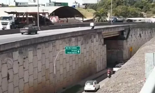 
          Imagem ilustrativa da imagem Homem é baleado ao voltar de partida de futebol no ES
          