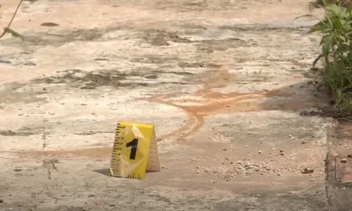 
          Imagem ilustrativa da imagem Homem é espancado e morto a tiros em Vitória
          