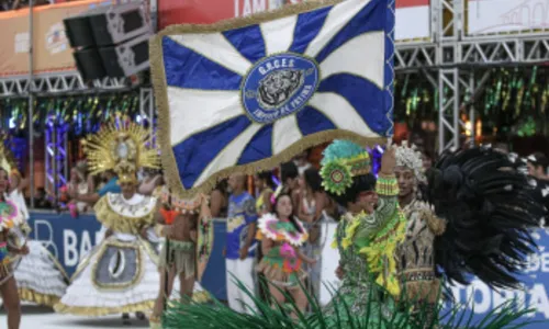 
          Imagem ilustrativa da imagem Império de Fátima vai levar as benzedeiras para a avenida
          