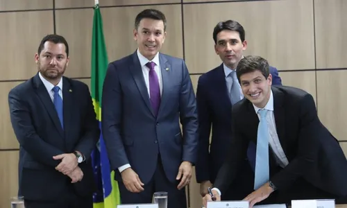 
          Imagem ilustrativa da imagem Incentivos: Recife pode ser o 1º polo de manutenção de aeronaves no Nordeste
          