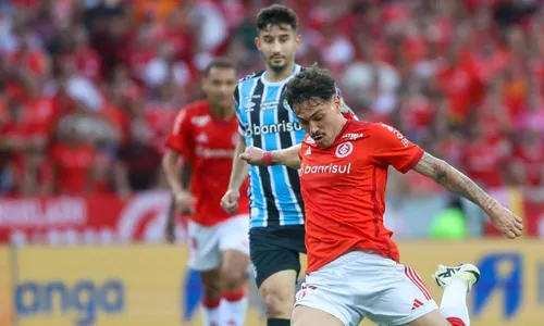 
          Imagem ilustrativa da imagem Internacional derrota Grêmio e garante a melhor campanha no Gaúcho
          