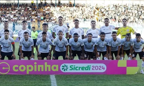 
          Imagem ilustrativa da imagem Invicto, Corinthians busca vaga na semifinal da Copinha contra o América-MG
          
