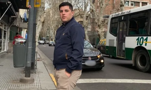 
          Imagem ilustrativa da imagem Jornalista pré-candidato a prefeito no Guarujá é morto a tiros
          