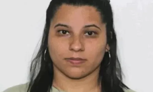 
          Imagem ilustrativa da imagem Lívia Moura é presa por suspeita de estelionato
          