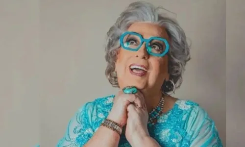 
          Imagem ilustrativa da imagem Mamma Bruschetta volta a ser internada em São Paulo após ter recebido alta
          