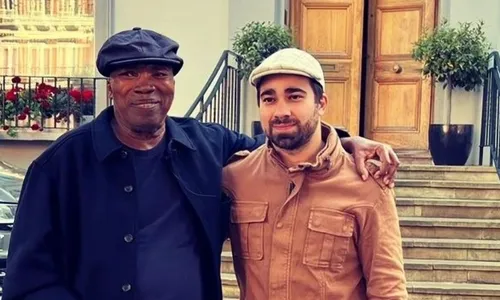 
          Imagem ilustrativa da imagem 'Melhor coisa que aconteceu na minha vida', diz Milton sobre oficializar adoção
          