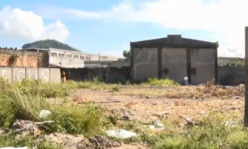 
          Imagem ilustrativa da imagem Moradora em situação de rua morre após ser degolada em Vila Velha
          