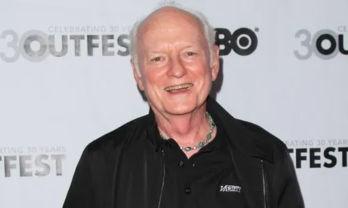 
          Imagem ilustrativa da imagem Morre Mickey Cottrell, ator de 'Star Trek', vítima de Parkinson
          