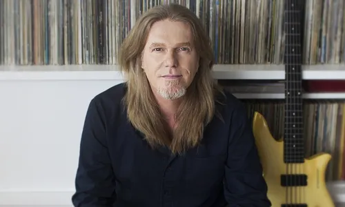 
          Imagem ilustrativa da imagem “Não quero virar  cover de mim mesmo”, diz Humberto Gessinger
          