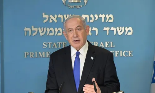 
          Imagem ilustrativa da imagem Netanyahu diz que Lula “cruzou linha vermelha”  ao comparar Israel com Holocausto
          