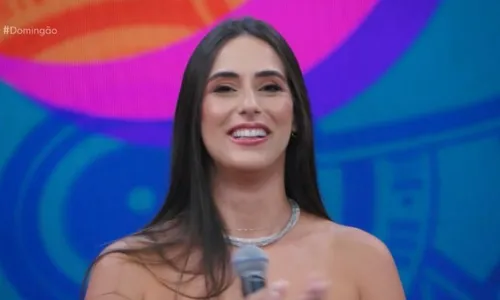 
          Imagem ilustrativa da imagem No Domingão Com Huck, Deniziane nega edredom com Matteus no BBB24
          