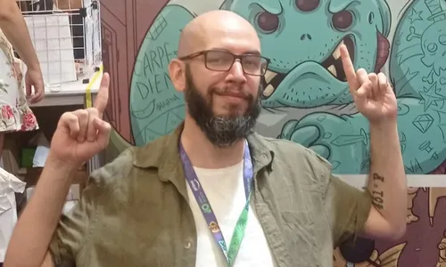 
          Imagem ilustrativa da imagem Novo capítulo da saga da “Ordem Vermelha”
          