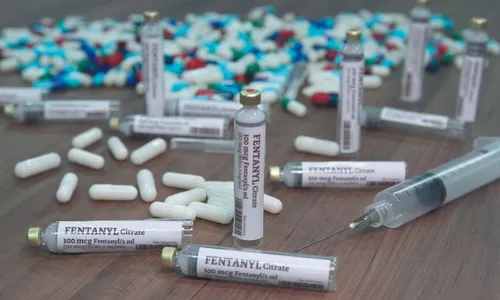 
          Imagem ilustrativa da imagem O que é fentanil, a superdroga mais potente que morfina
          