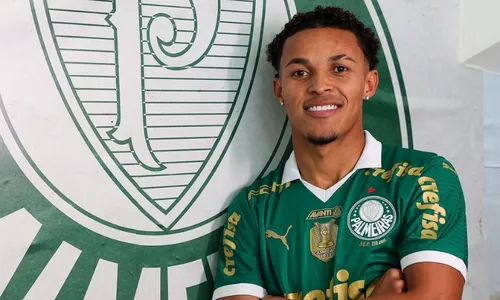 
          Imagem ilustrativa da imagem Palmeiras oficializa contratação do atacante Lázaro por empréstimo
          