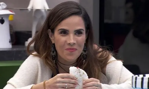 
          Imagem ilustrativa da imagem 'Para as pessoas, R$ 5 mil faz diferença, para nós, vira nada', diz Wanessa
          