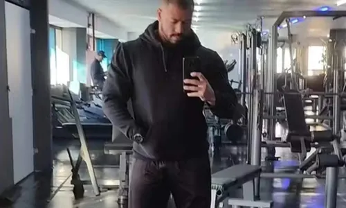 
          Imagem ilustrativa da imagem Personal trainer de 31 anos morre de infarto após mal-estar no estômago
          