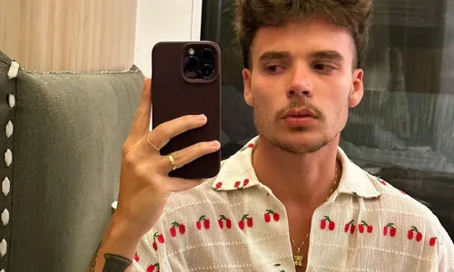 
          Imagem ilustrativa da imagem 'Prêmio de povo mais chato vai para os crentes', afirma ex-cantor gospel João Lucas
          