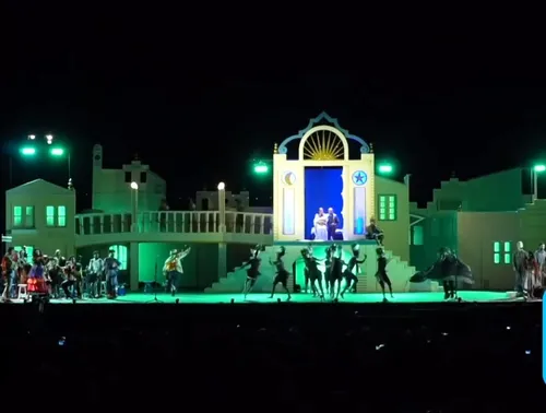 
          Imagem ilustrativa da imagem Primeira apresentação do Baile do Menino Deus cancelada por conta da chuva
          