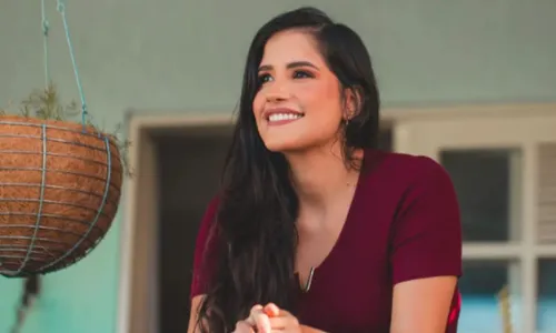 
          Imagem ilustrativa da imagem Professora de Pernambuco conquista nota 1000 no ENEM
          