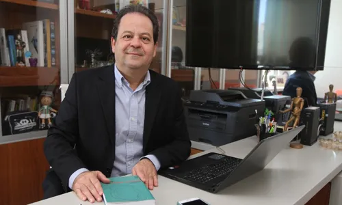 
          Imagem ilustrativa da imagem Reforma trabalhista: Empresários reagem a questionamentos à lei
          