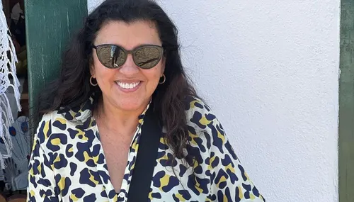 
          Imagem ilustrativa da imagem Regina Casé dá conselho a quem almeja chegar aos 70 anos: "Não pode ter nostalgia"
          