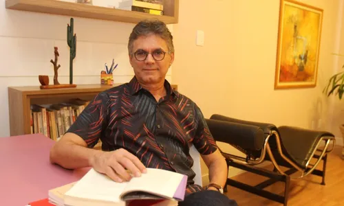 
          Imagem ilustrativa da imagem Resolvi Mudar! “Comecei como faxineira da escola e hoje sou professora”
          