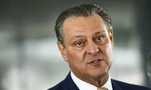 
          Imagem ilustrativa da imagem Risco de gripe aviária faz Ministério restringir eventos com concentração de aves
          